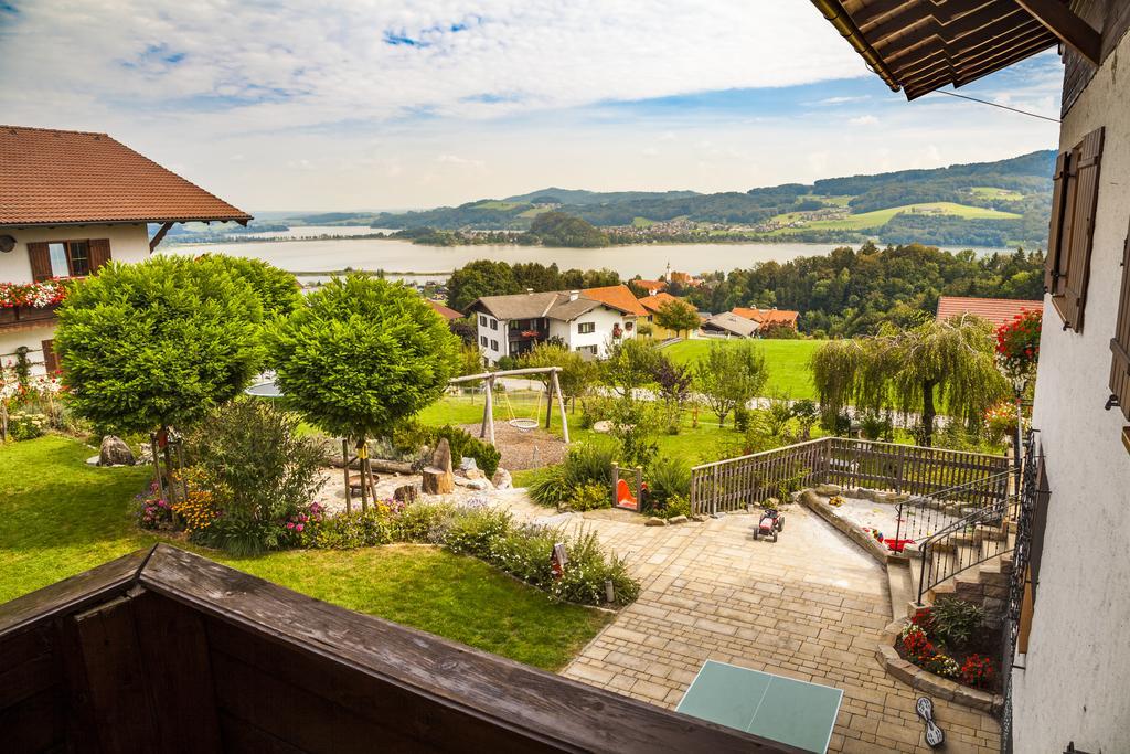 Villa Stiedlbauerhof Seeham Esterno foto