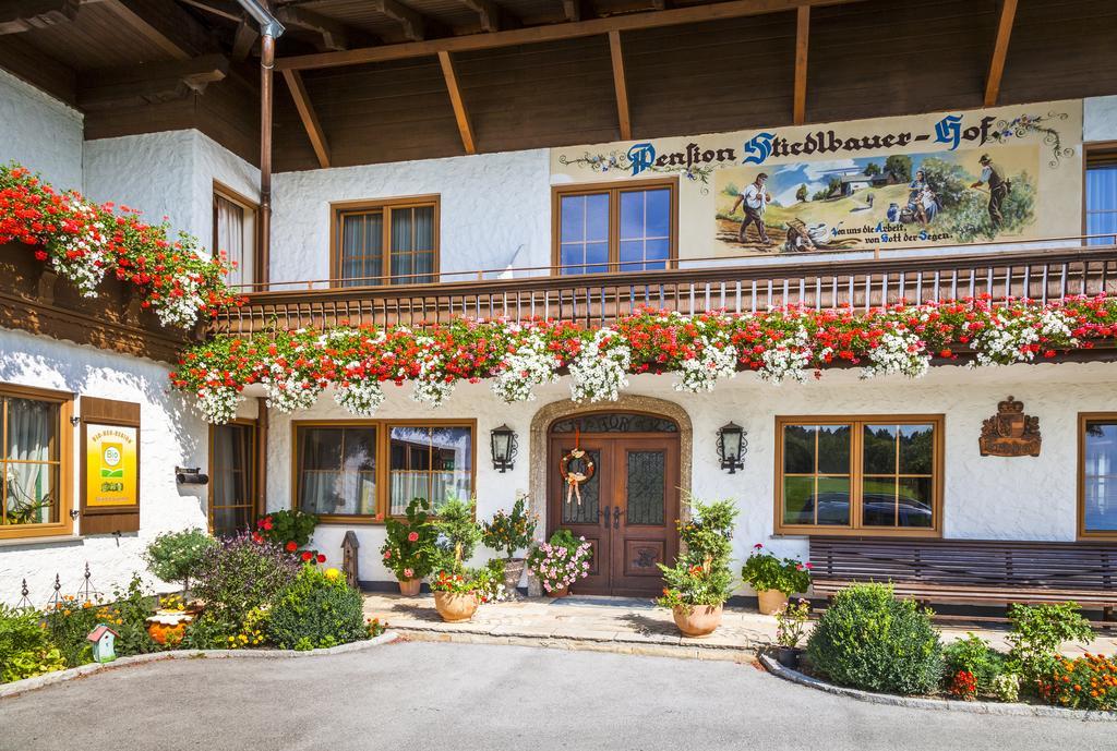 Villa Stiedlbauerhof Seeham Esterno foto